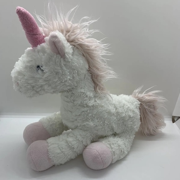 First Impressions 2017 Macy's White Pink Unicorn Used Condition - Picture 4 of 12